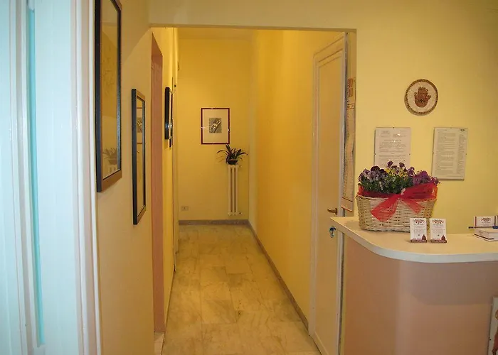 Aurelia 429 Fine Town House